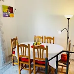 Будинок відпочинку Sunshine House *