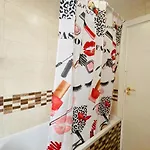 Будинок відпочинку Sunshine House *