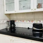 Будинок відпочинку Sunshine House