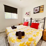 Sunshine House * Адехе