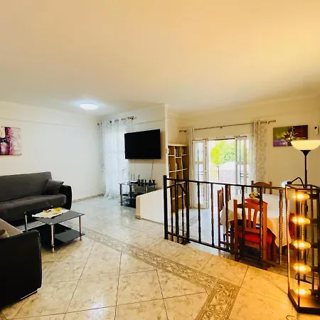 Vakantiehuis Sunshine House