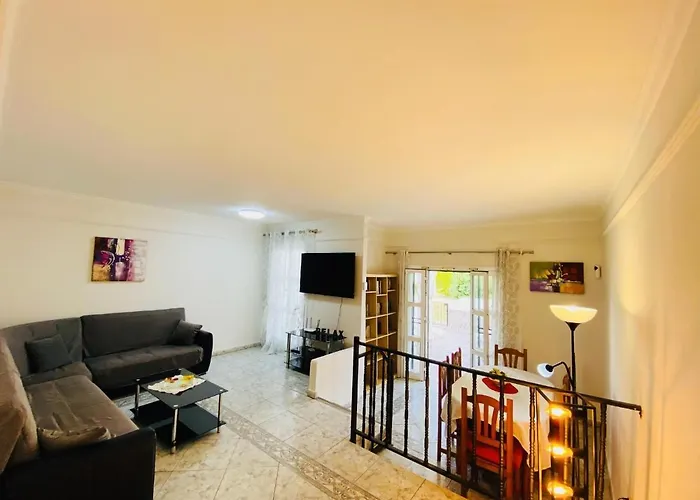 Vakantiehuis Sunshine House *