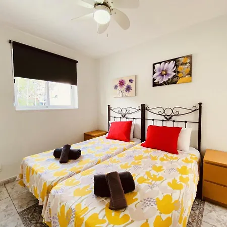 Sunshine House Semesterbostad Costa Adeje (Tenerife)