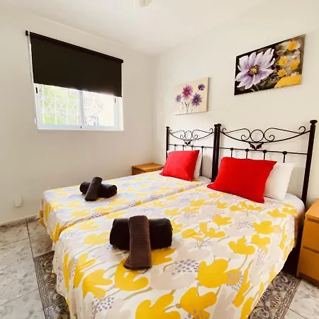 Sunshine House * Costa Adeje (Tenerife)